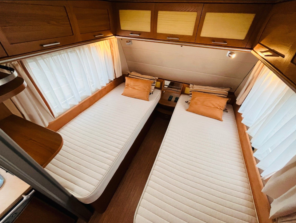 KNAUS AZUR 500 ES - Schlafbereich