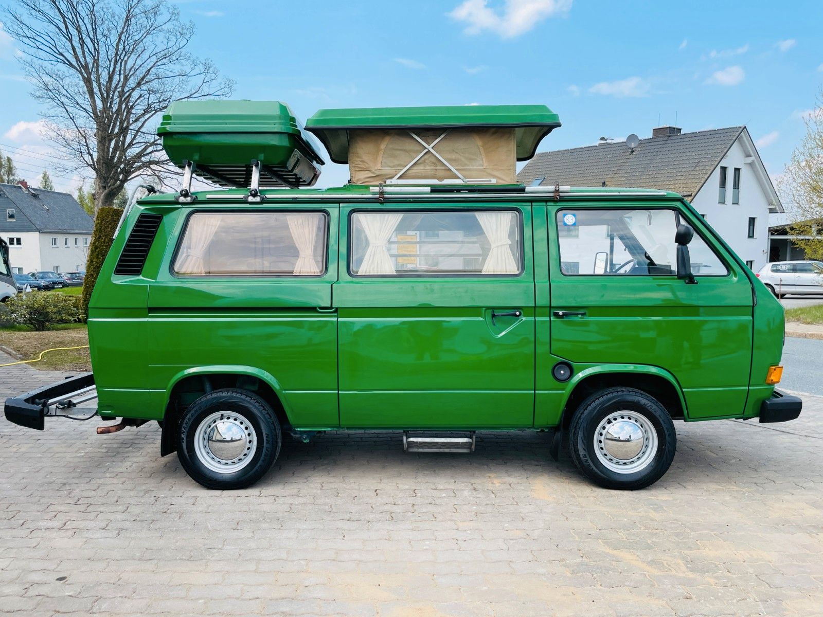 Fahrzeugabbildung Volkswagen T3 Caravelle C - CAMPER - H-Kennzeichen OLDTIMER